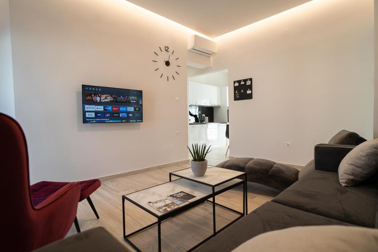 Lux Palace Trikala Екстериор снимка