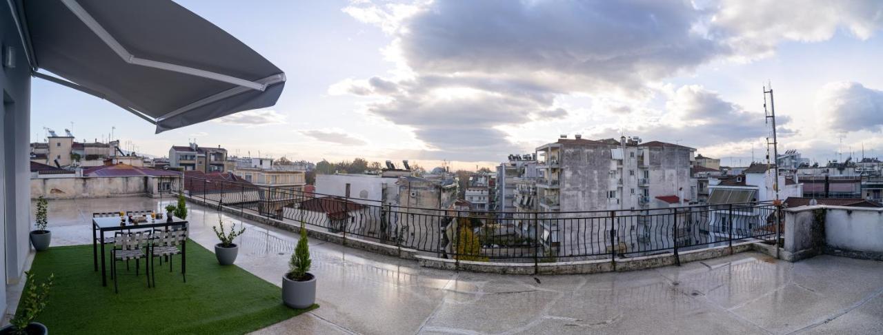 Lux Palace Trikala Екстериор снимка