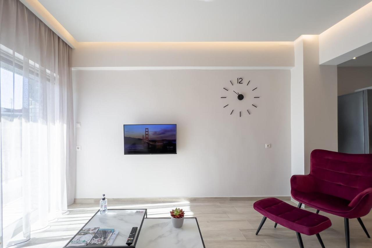 Lux Palace Trikala Екстериор снимка